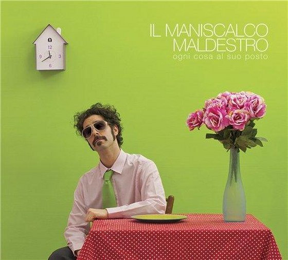 скачать Il Maniscalco Maldestro. Ogni Cosa Al Suo Posto (2012)